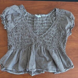 Pacsun LA Hearts Brown Gingham
Smocked Peplum Babydoll Short Sleeve
Top Size M
